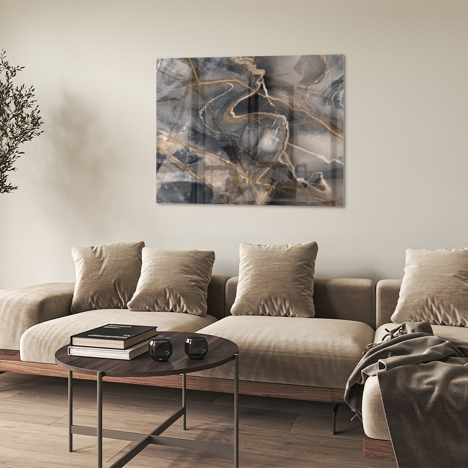 Modernes Glasbild mit abstrakten Linien in Schwarz und Gold