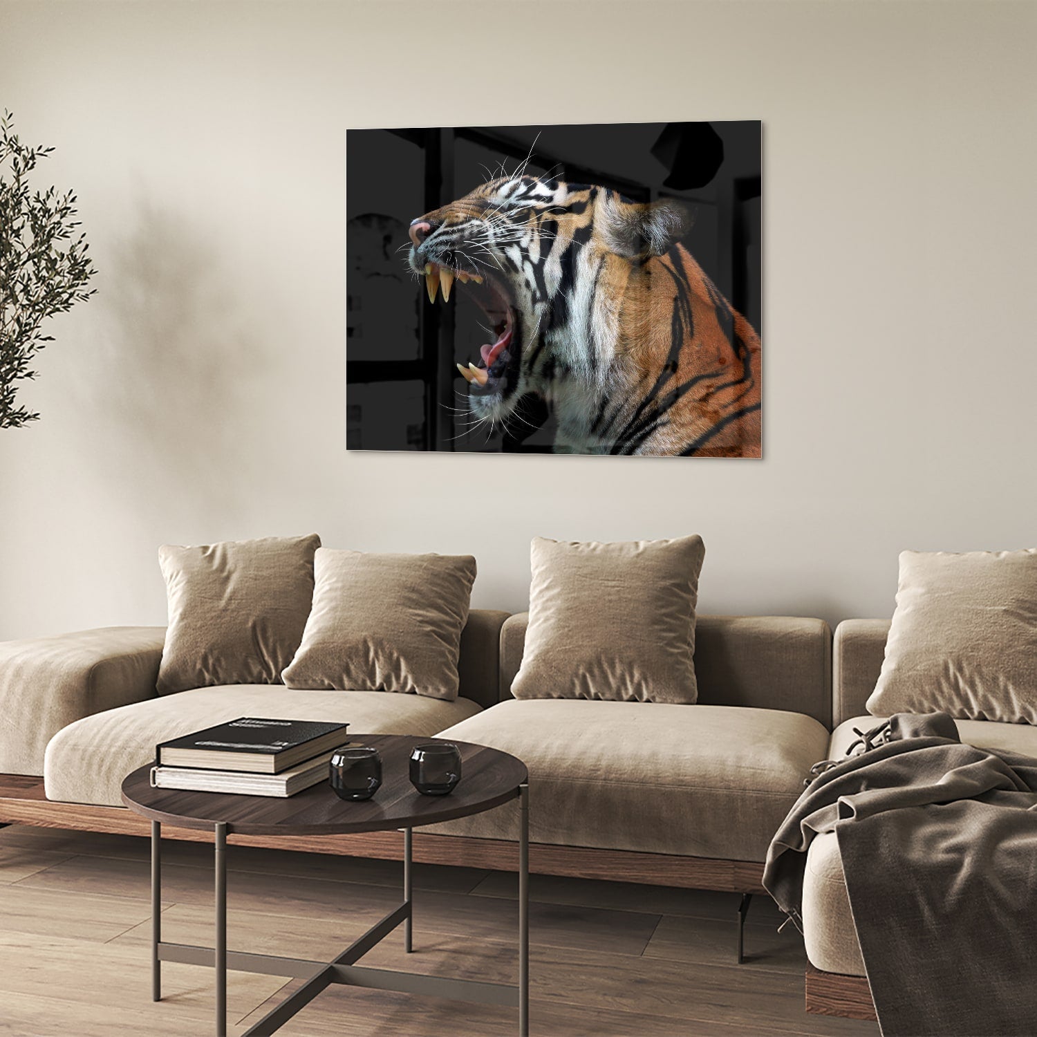 Beeindruckendes Glasbild mit einem brüllenden Tiger