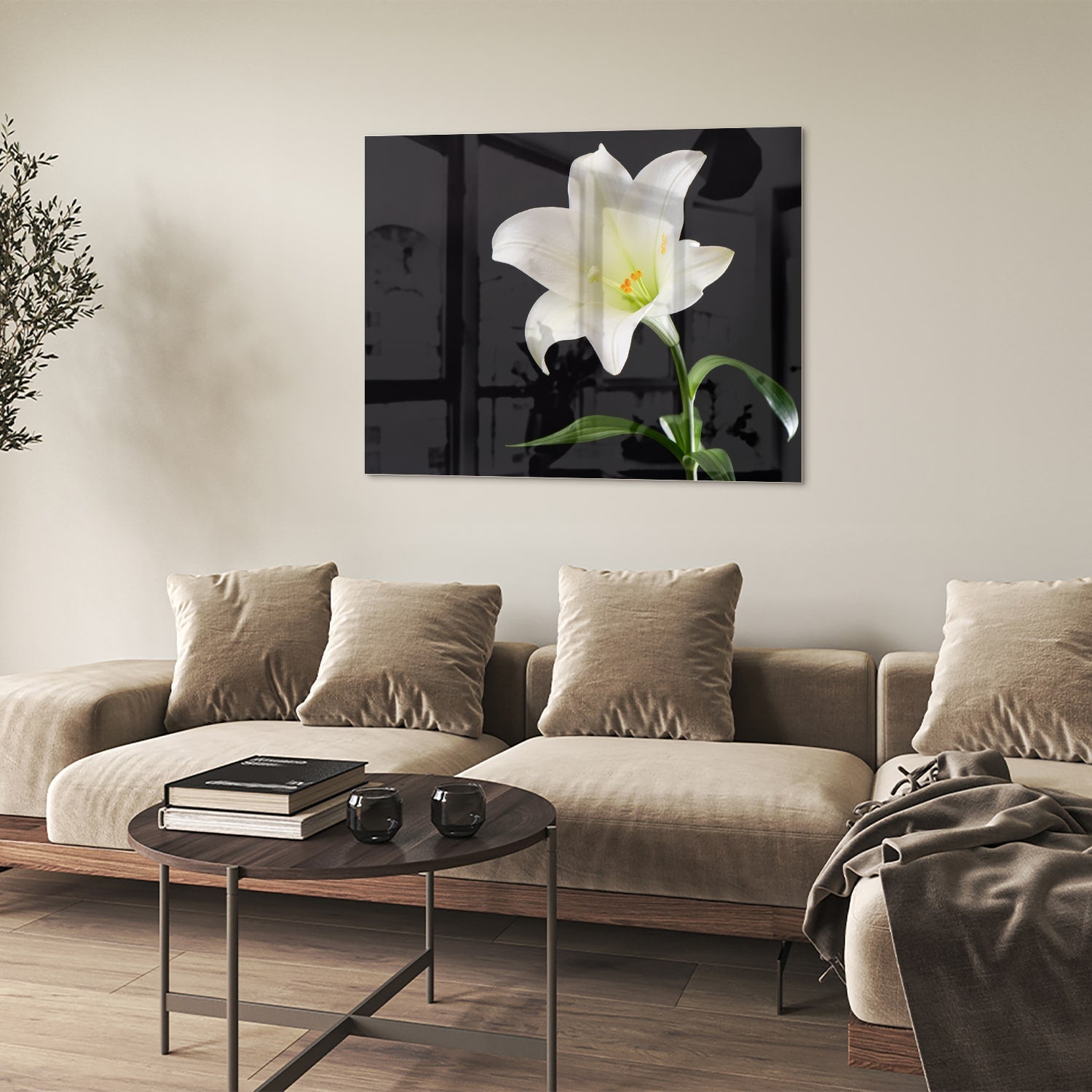Stilvolles Glasbild mit einer weißen Lilie