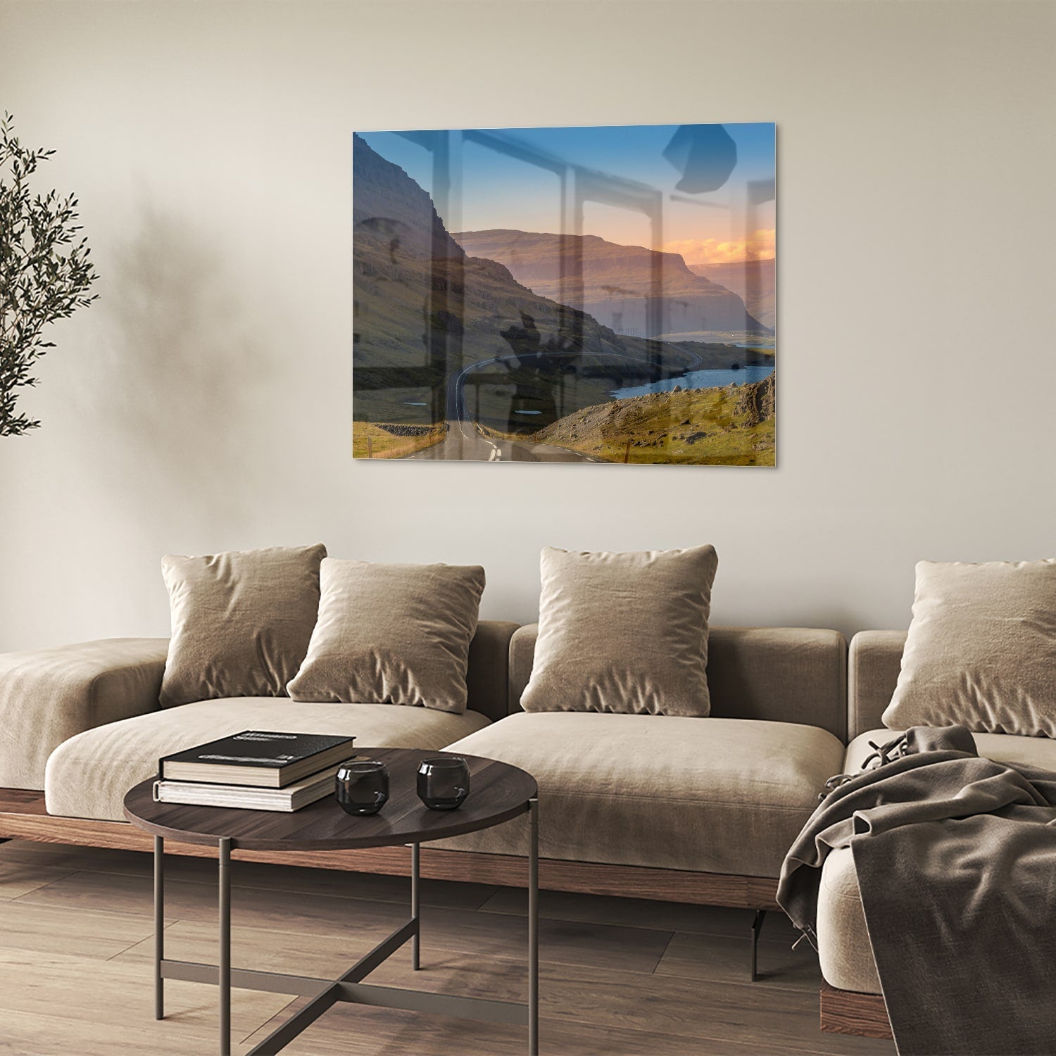 Atemberaubendes Glasbild mit Bergen und Fluss