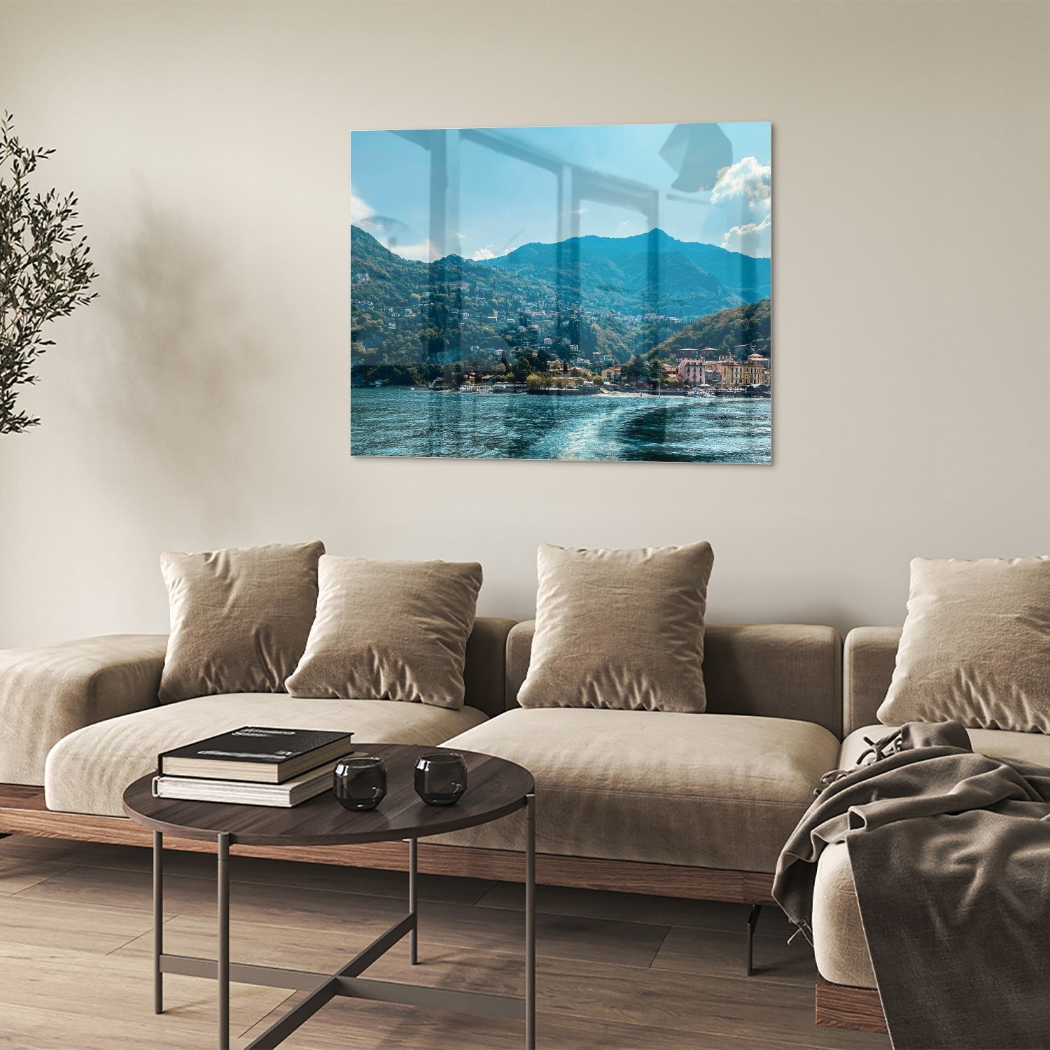 Atemberaubendes Glasbild mit Berglandschaft