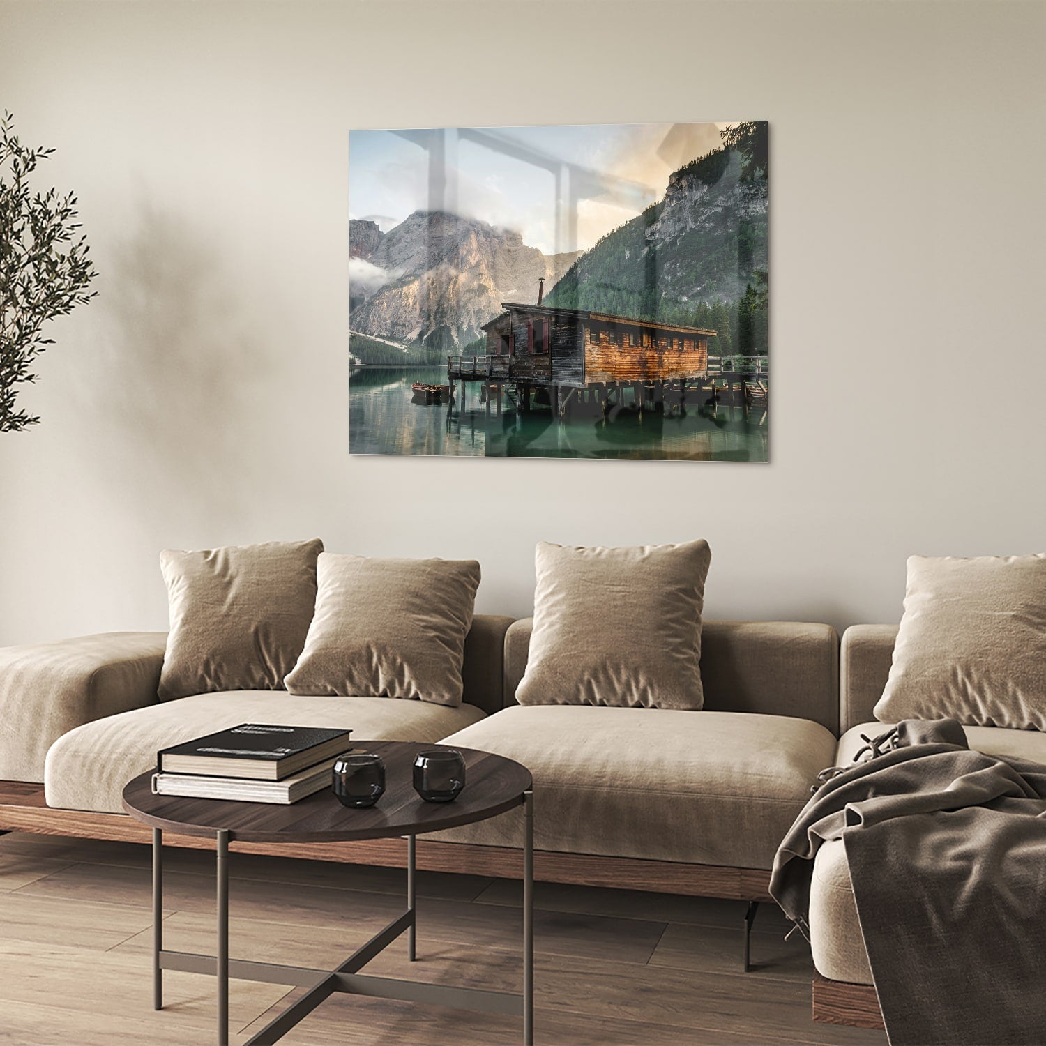 Bezauberndes Glasbild mit einer Berghütte