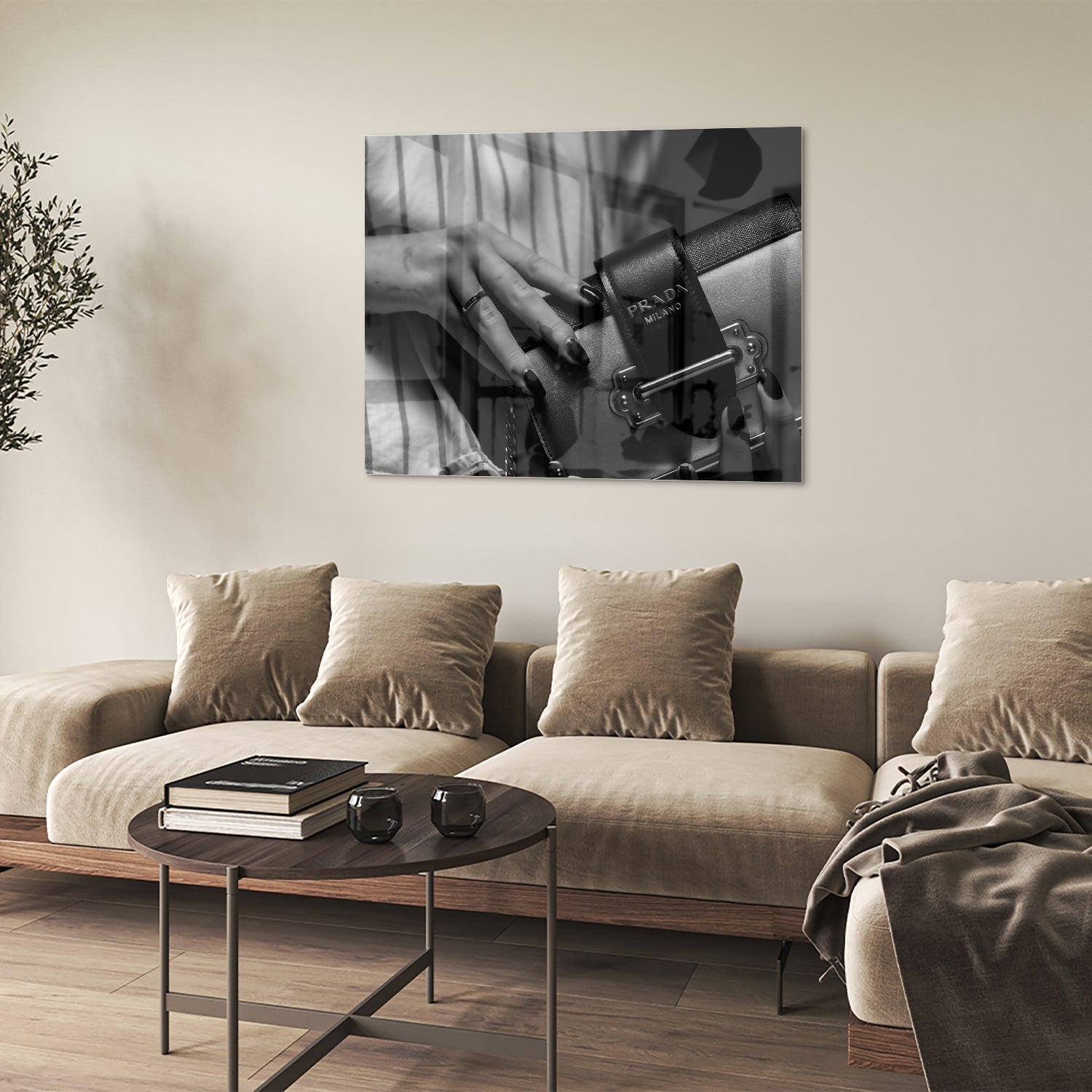 Elegantes Glasbild mit luxuriösen Accessoires