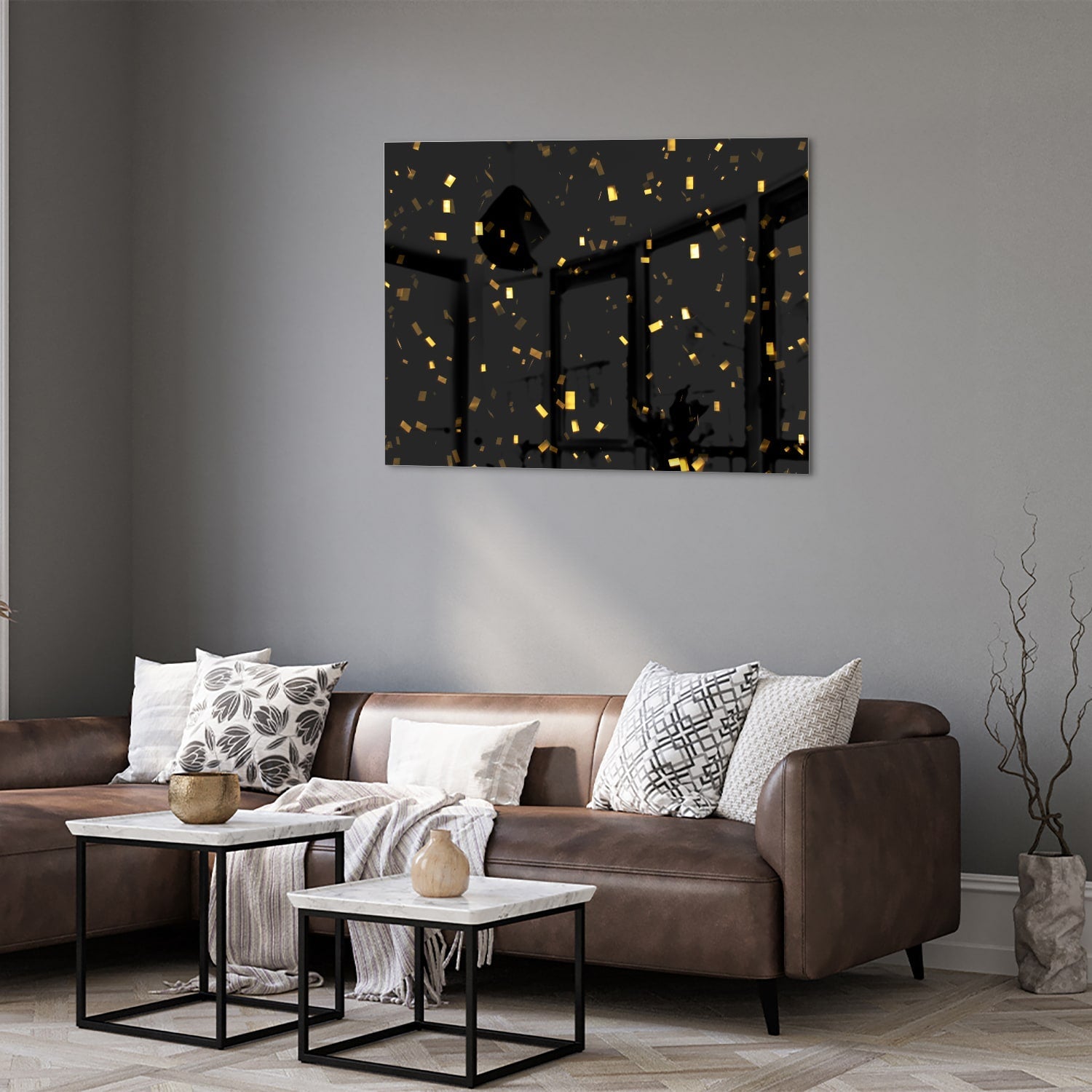 Schwarzes Glasbild mit goldenem Konfetti