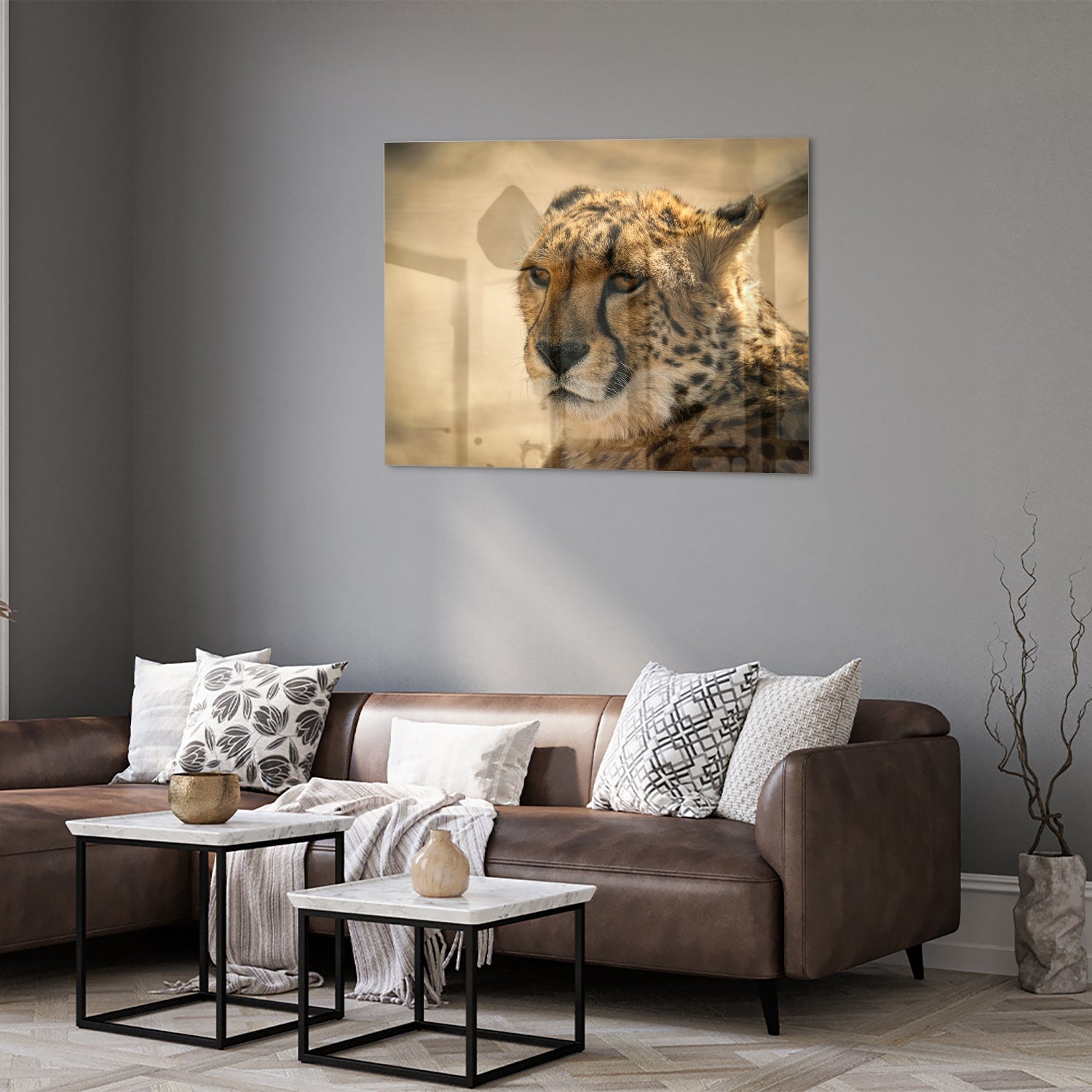 Elegantes Glasbild mit einem Leoparden