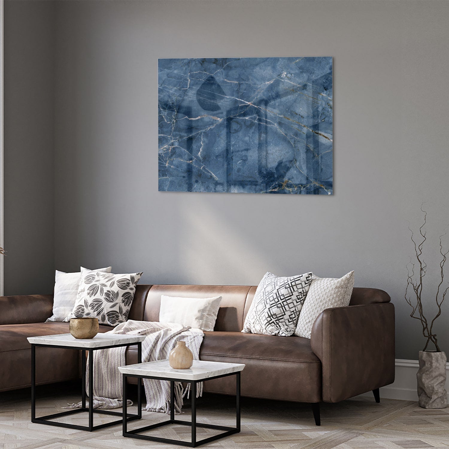 Blaues Glasbild mit Marmoroptik