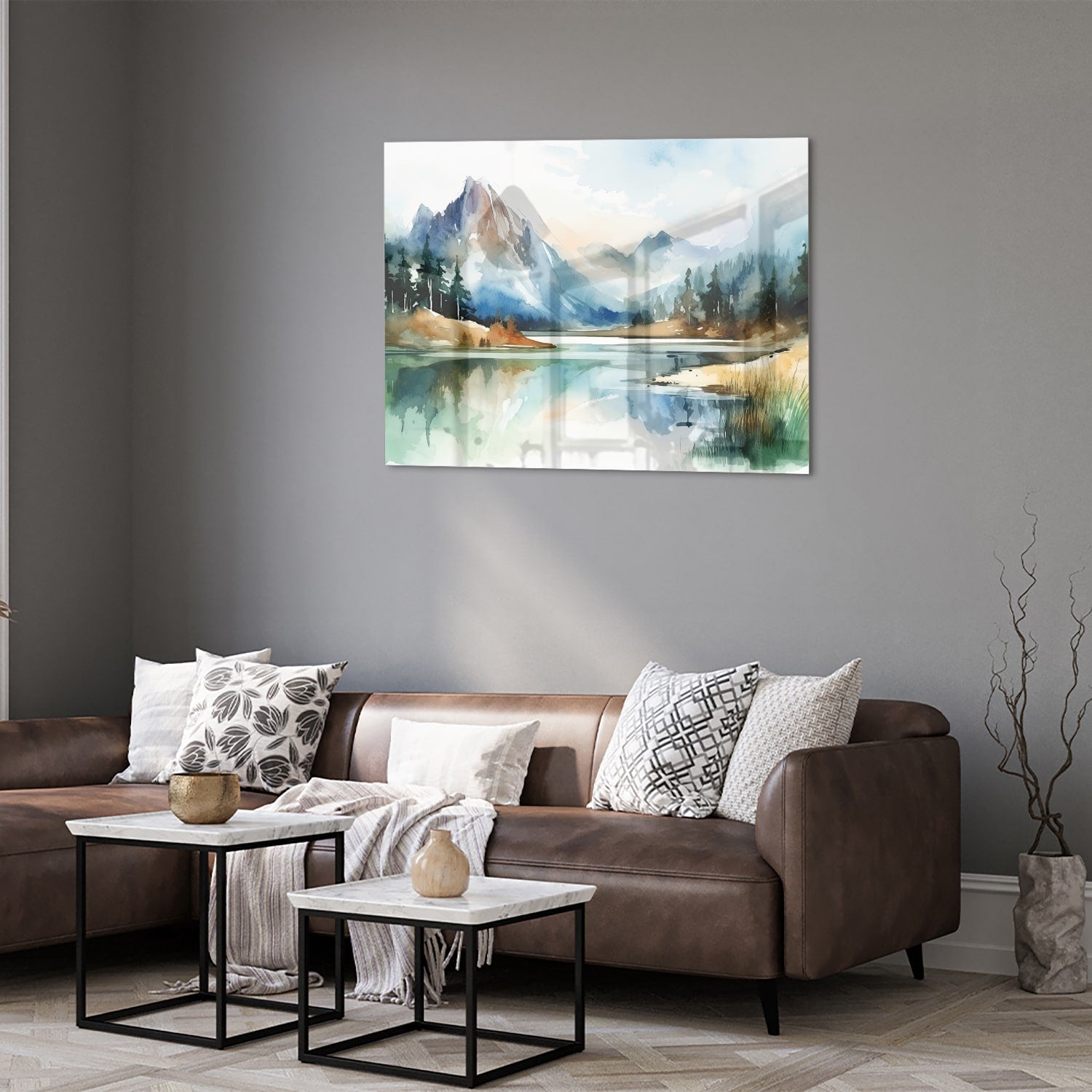 Glasbild mit Bergen und See im Aquarellstil