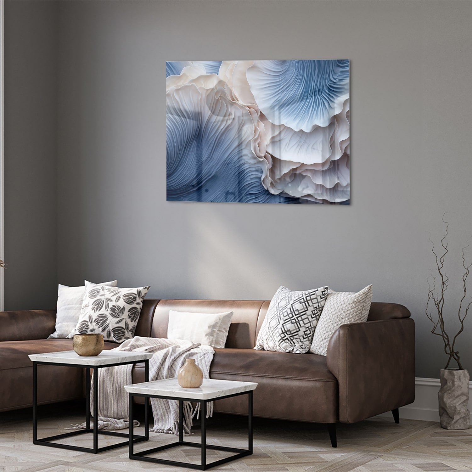 Elegantes Glasbild mit blauen und weißen Mustern