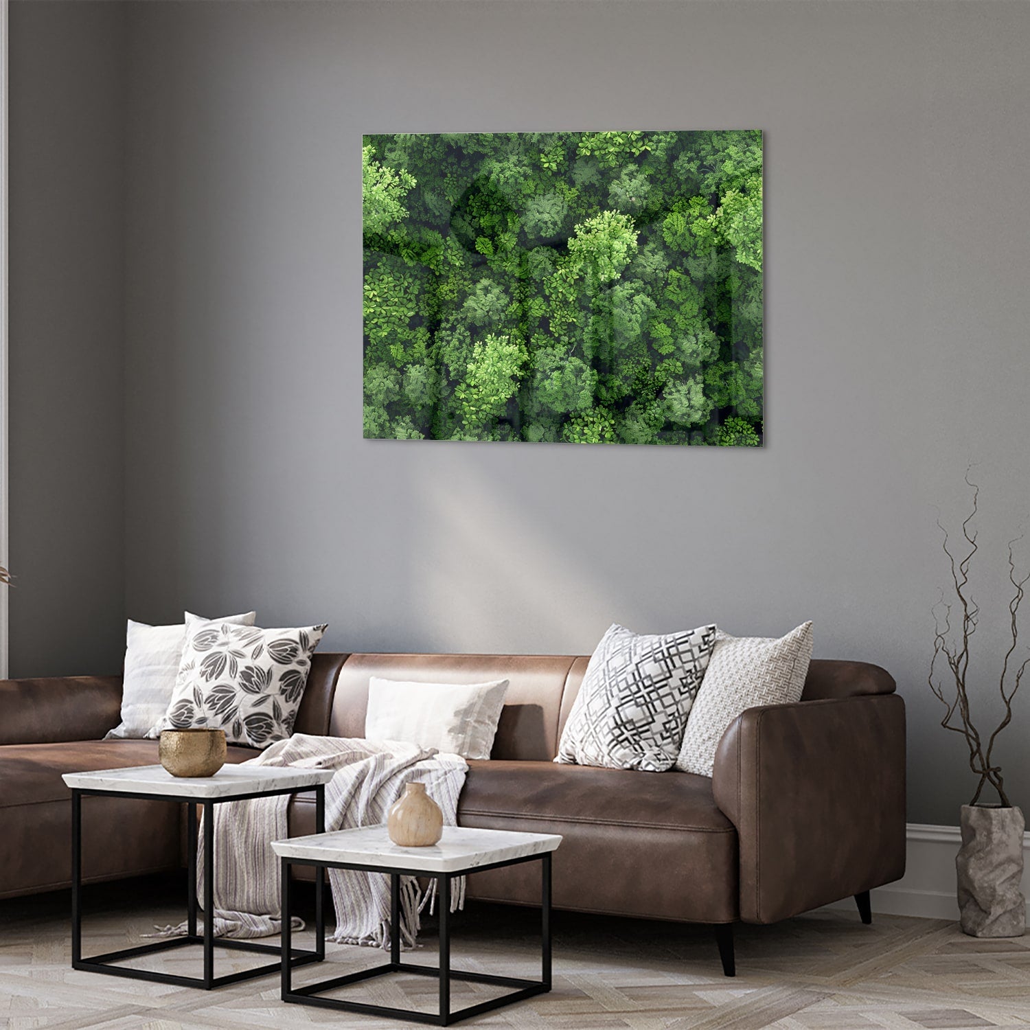 Glasbild mit Himmelsmotiv und üppigem grünen Wald