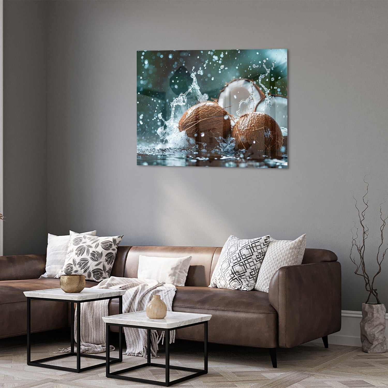 Glasbild Kokosnuss-Trio mit Wasserstrahlen
