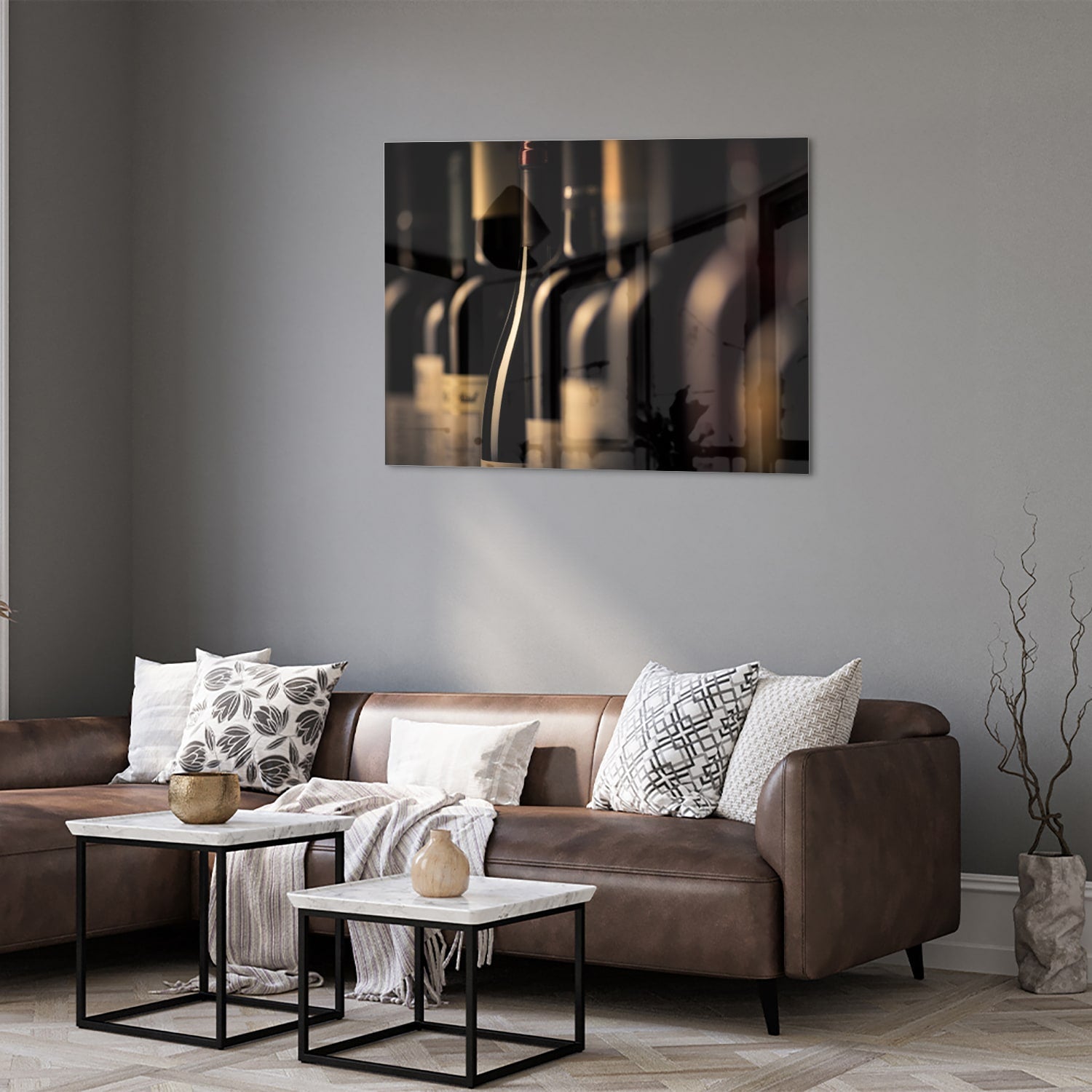 Elegantes Glasbild mit Weinflaschen