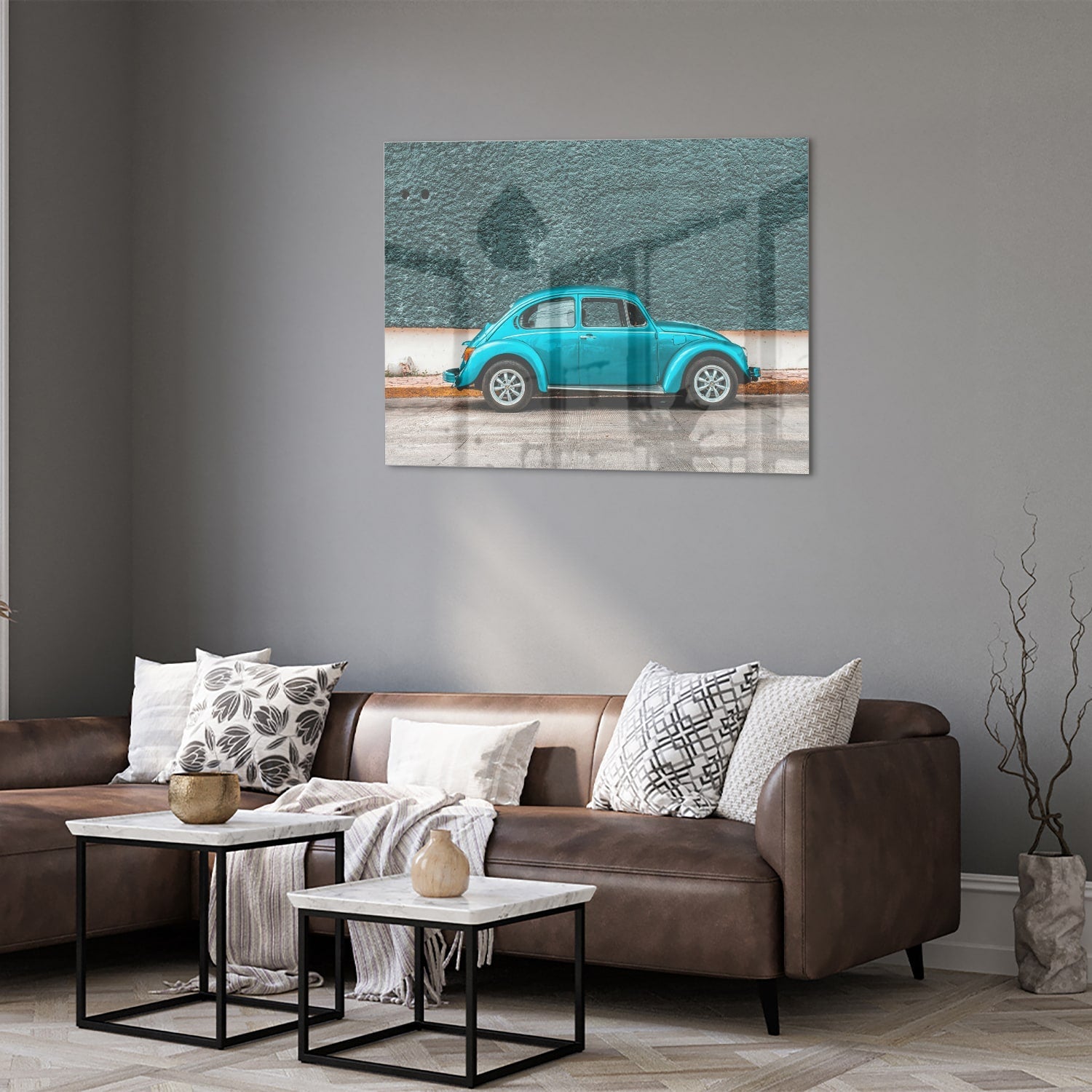 Stilvolles Glasbild mit einem türkisen Auto