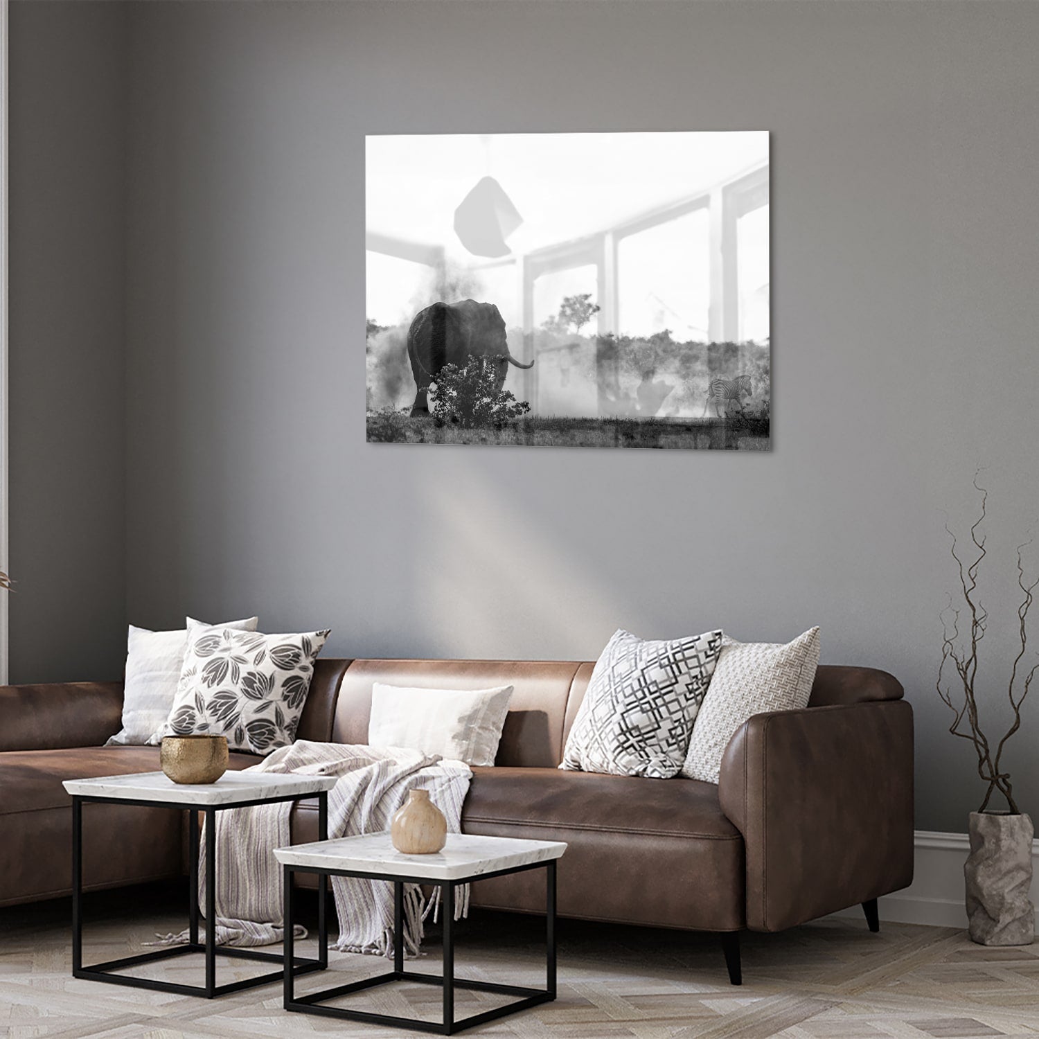Elegantes Schwarz-Weiß-Glasbild mit einem Elefanten