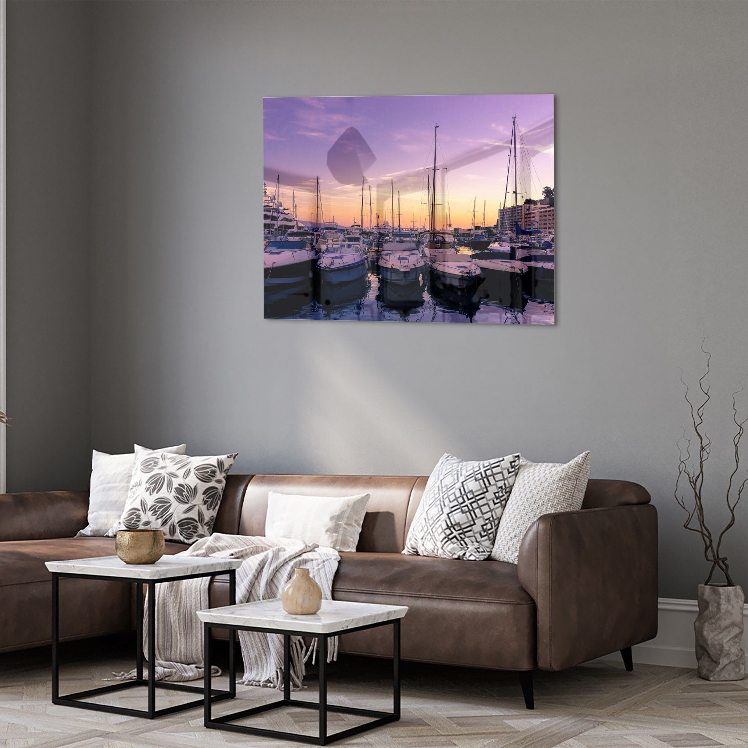 Glasbild mit Sonnenuntergang am Hafen
