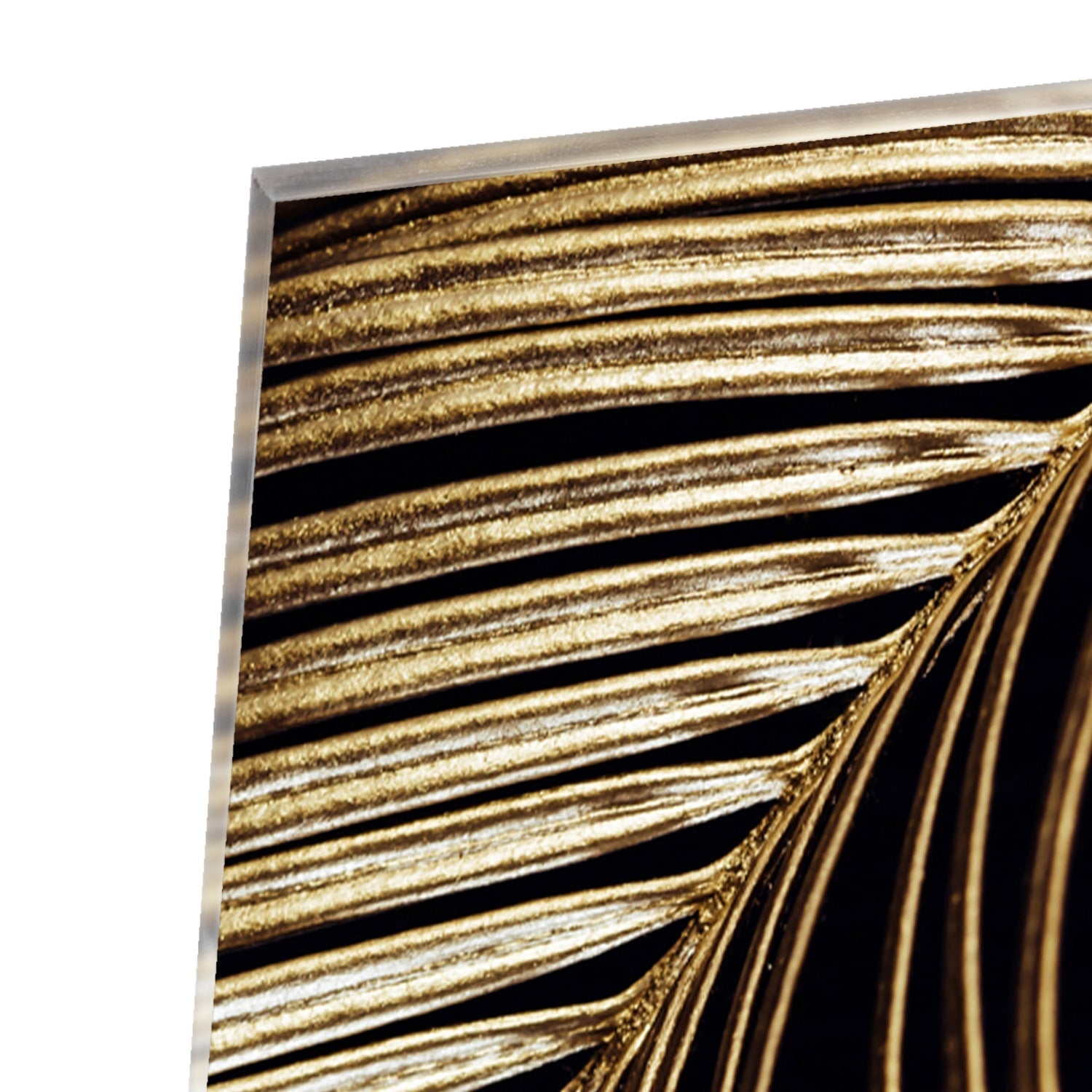 Goldfarbenes Glasbild mit Palmblatt auf schwarzem Hintergrund
