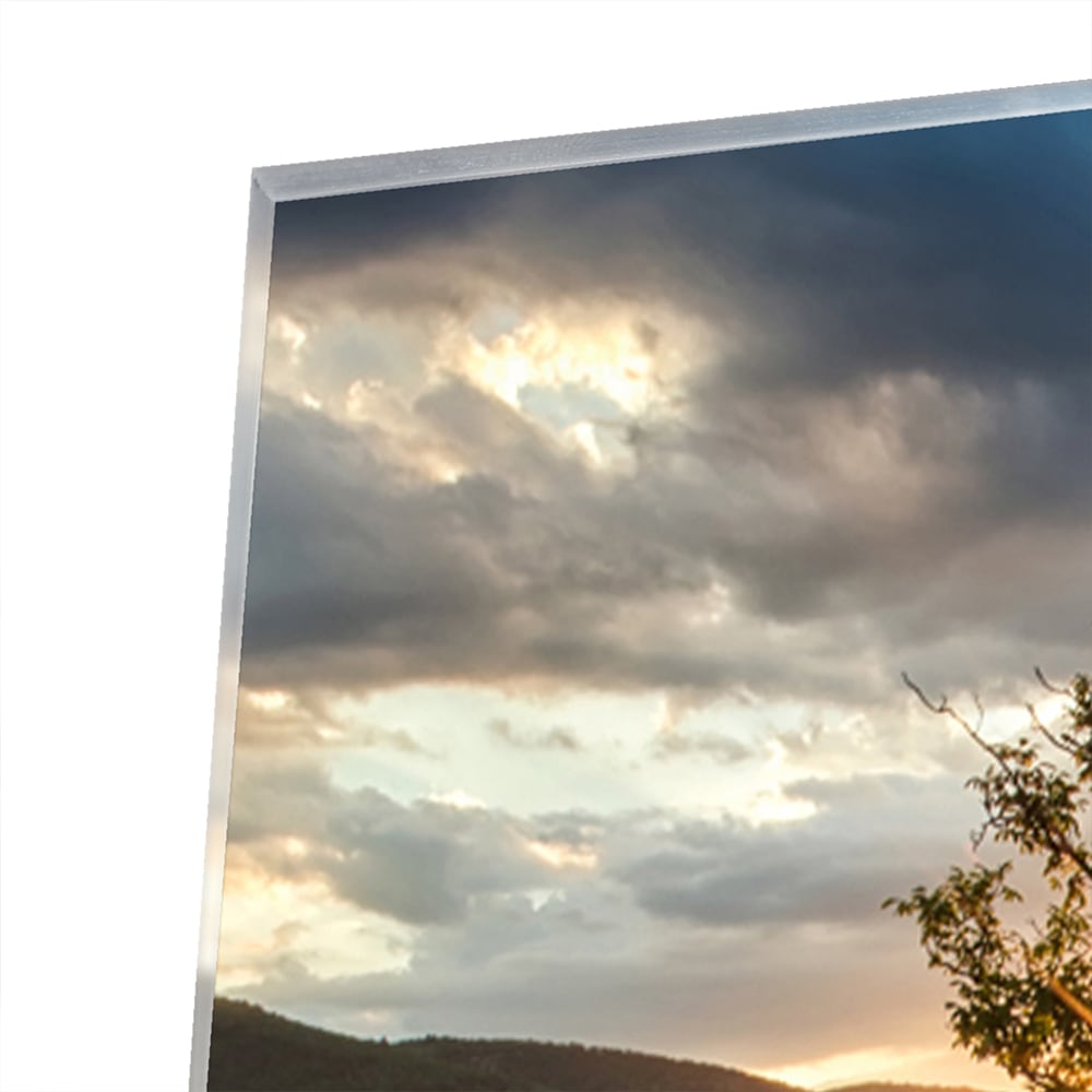 Glasbild mit violetten Lavendelfeldern bei Sonnenuntergang