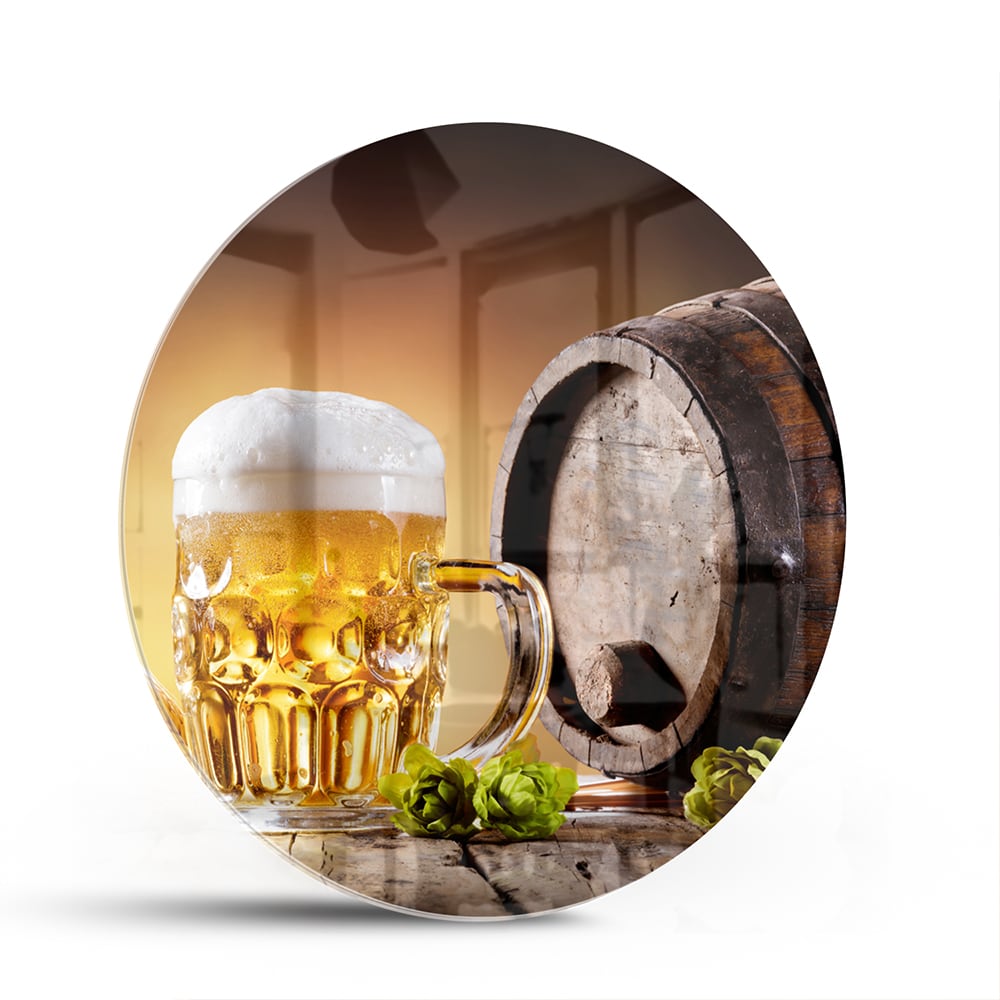 Glasbild mit einem kühlen Bier – Glasbild aus Sicherheitsglas, Größe 140x70