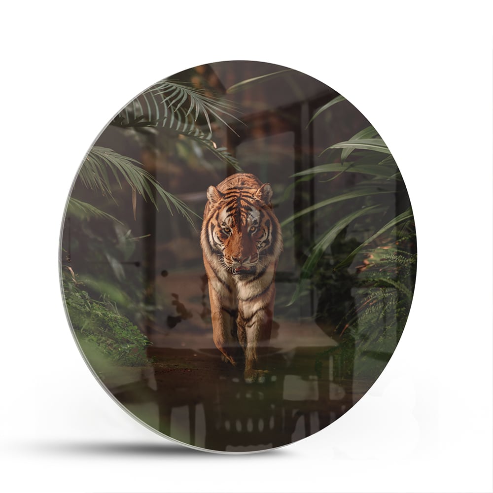 Elegantes Glasbild mit Tiger zwischen Blättern – Glasbild aus Sicherheitsglas, Größe 140x70