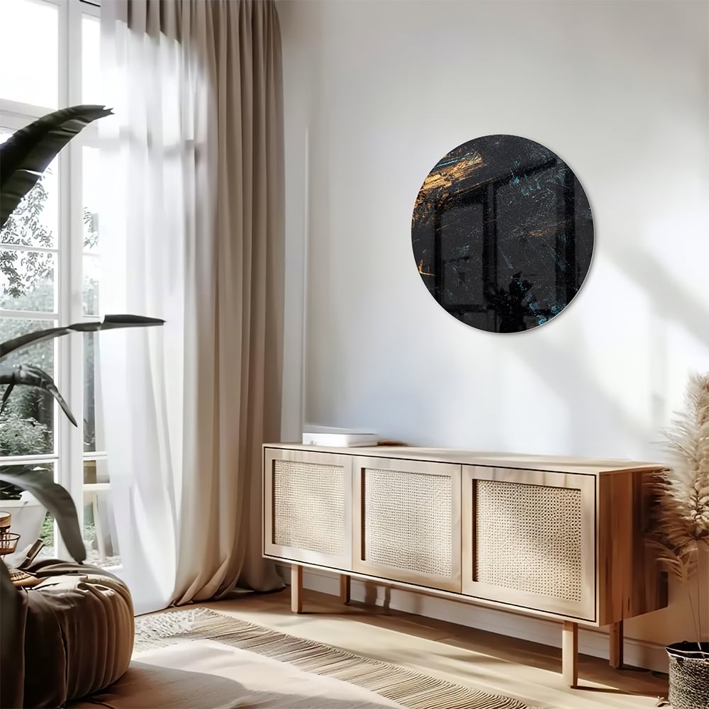 Abstraktes Glasbild mit goldenen und schwarzen Akzenten
