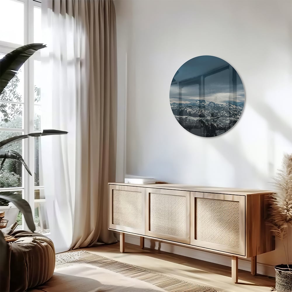 Glasbild mit majestätischer Berglandschaft