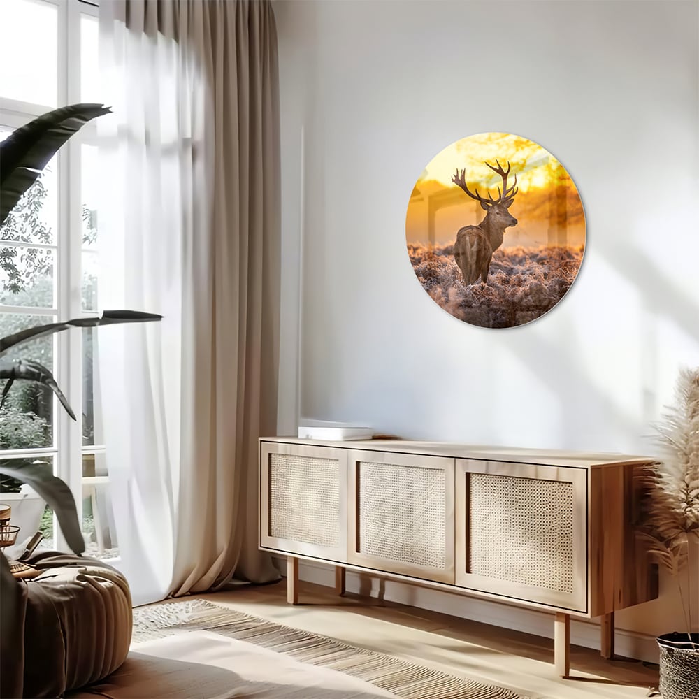 Glasbild mit einem Hirsch in der aufgehenden Sonne