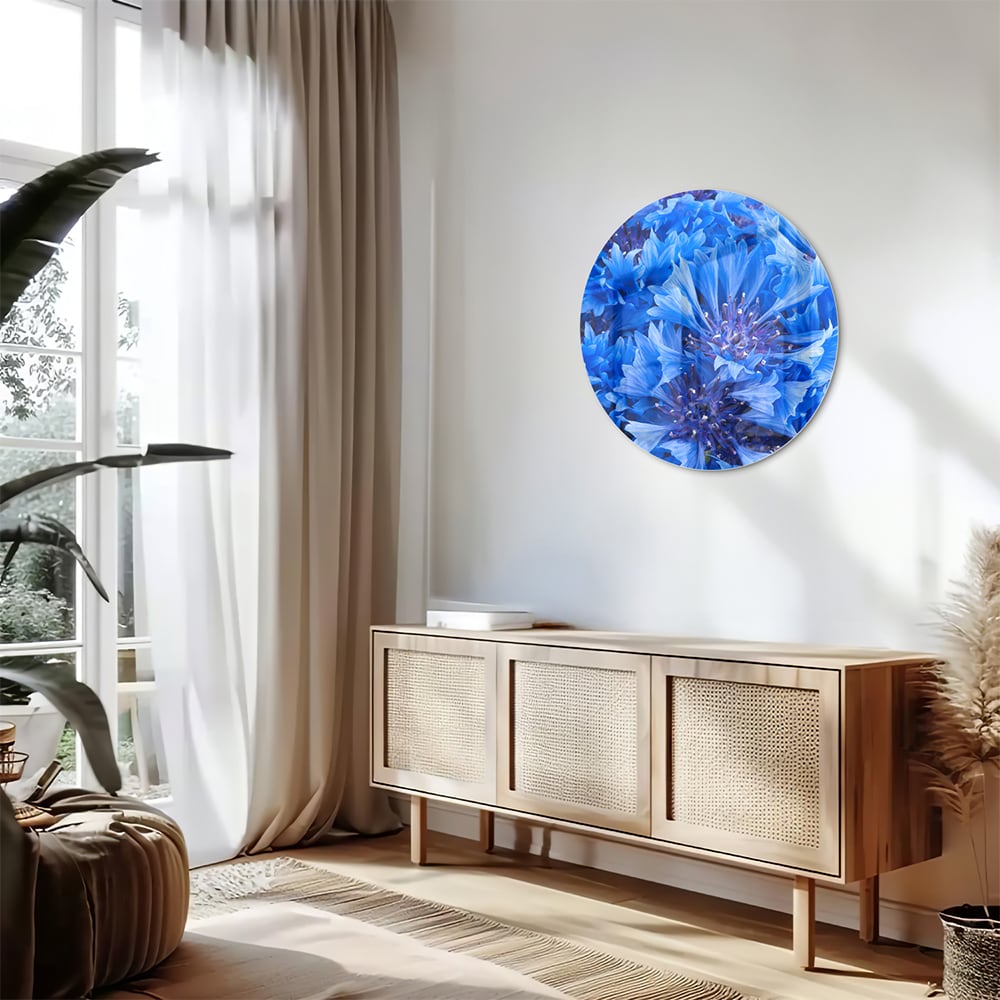 Blaues Glasbild mit Blumenmotiv