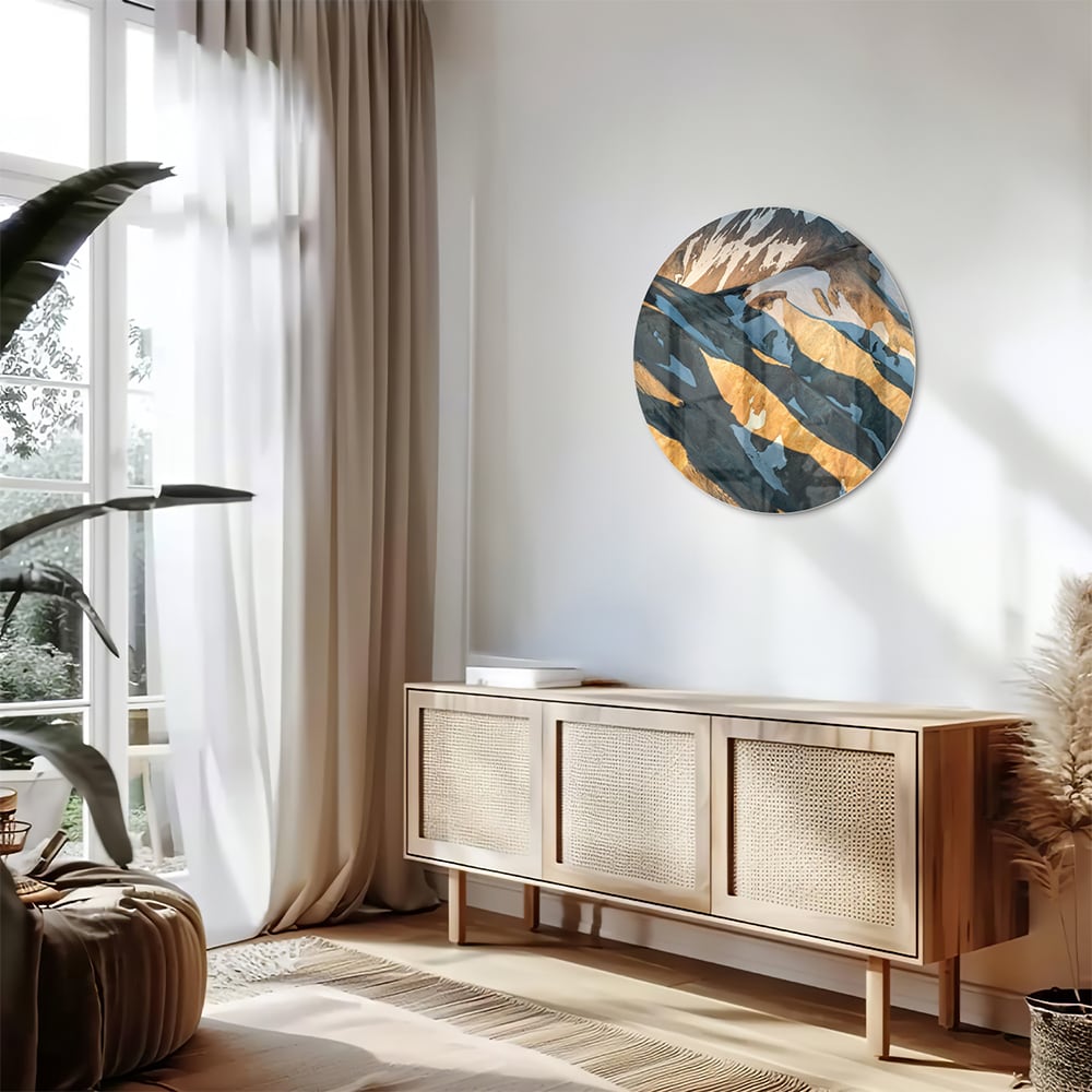 Glasbild mit Bergen und sanften Farben