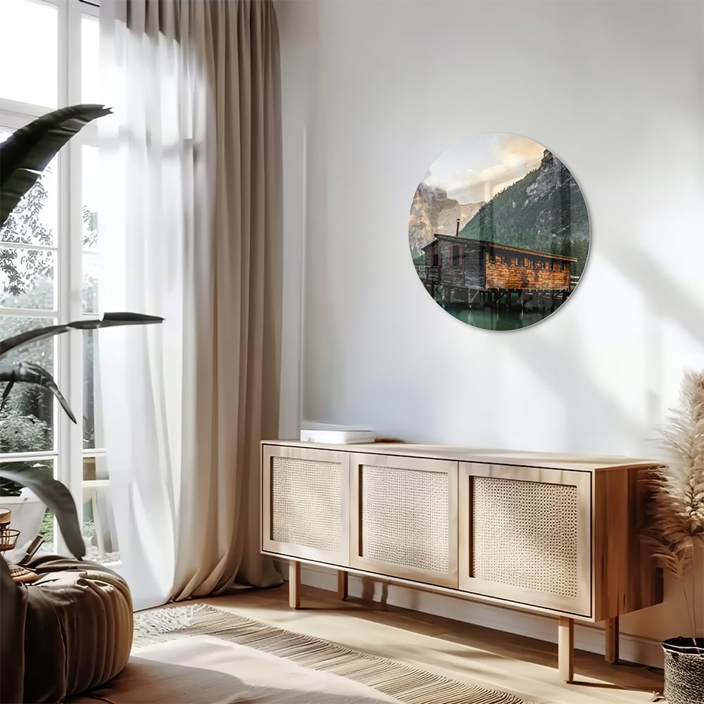 Bezauberndes Glasbild mit einer Berghütte