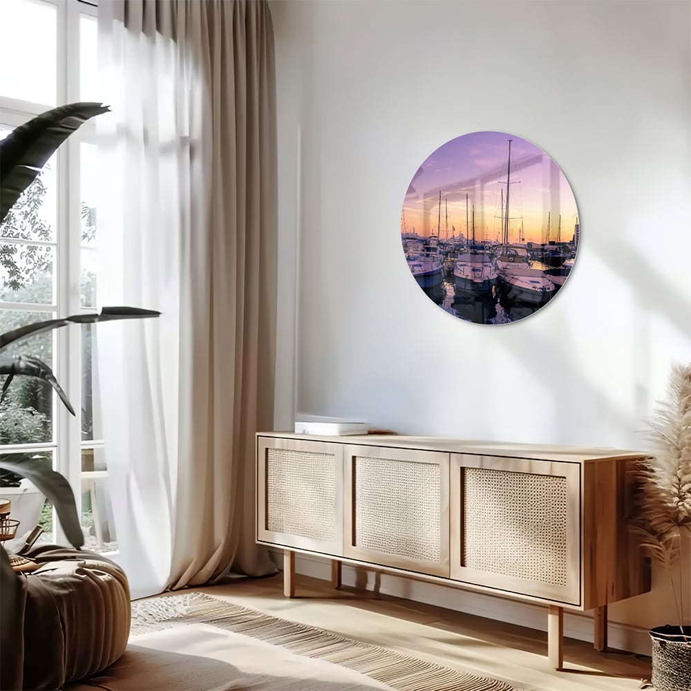 Glasbild mit Sonnenuntergang am Hafen
