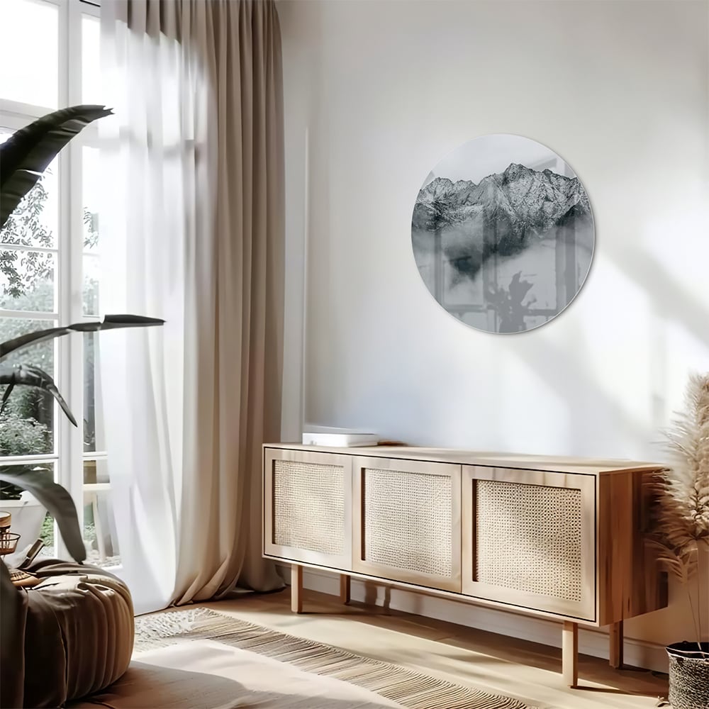 Elegantes Glasbild mit Bergen in Schwarz-Weiß