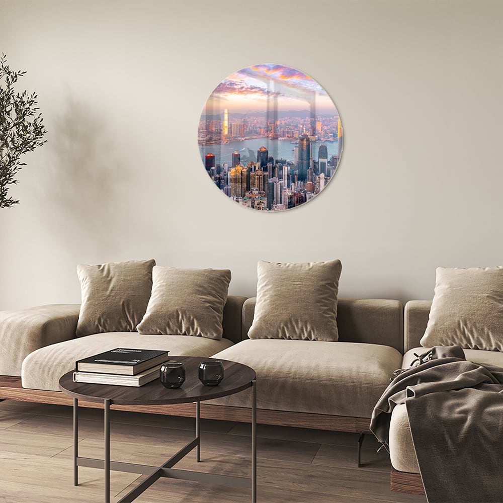 Glasbild mit Stadtansicht bei Sonnenuntergang