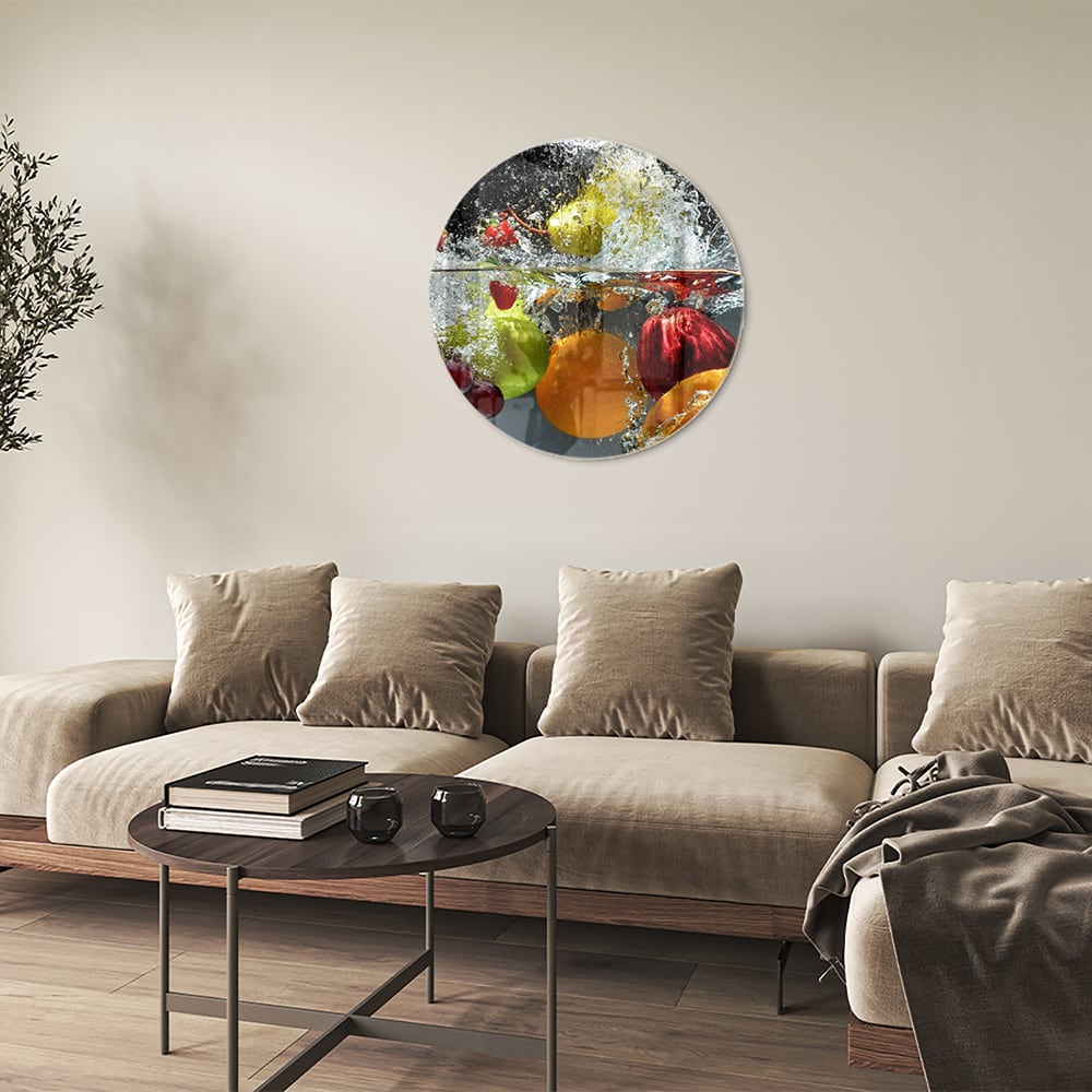 Leuchtendes Glasbild mit Früchten und Wassertropfen