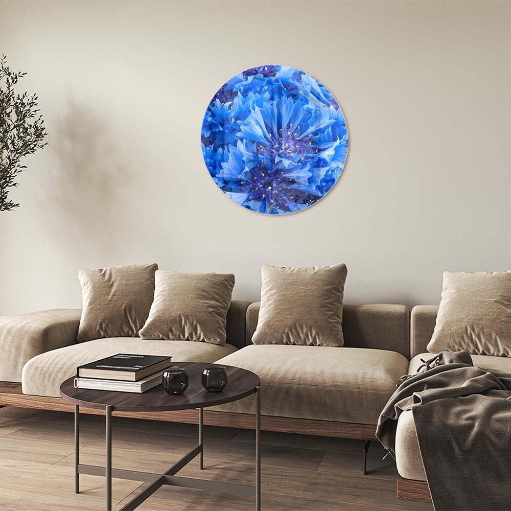 Blaues Glasbild mit Blumenmotiv