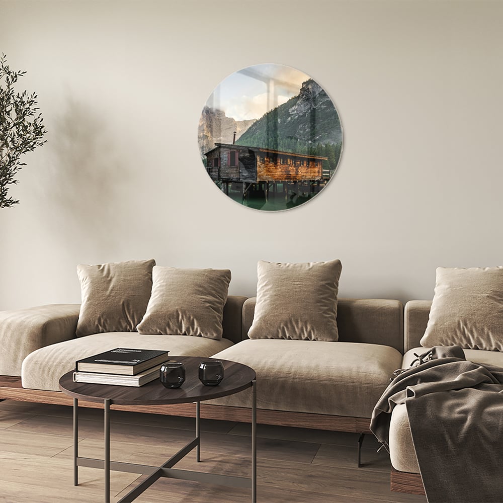 Bezauberndes Glasbild mit einer Berghütte
