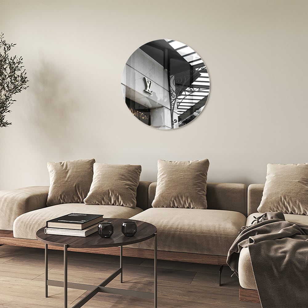 Elegantes Glasbild mit luxuriöser Mode