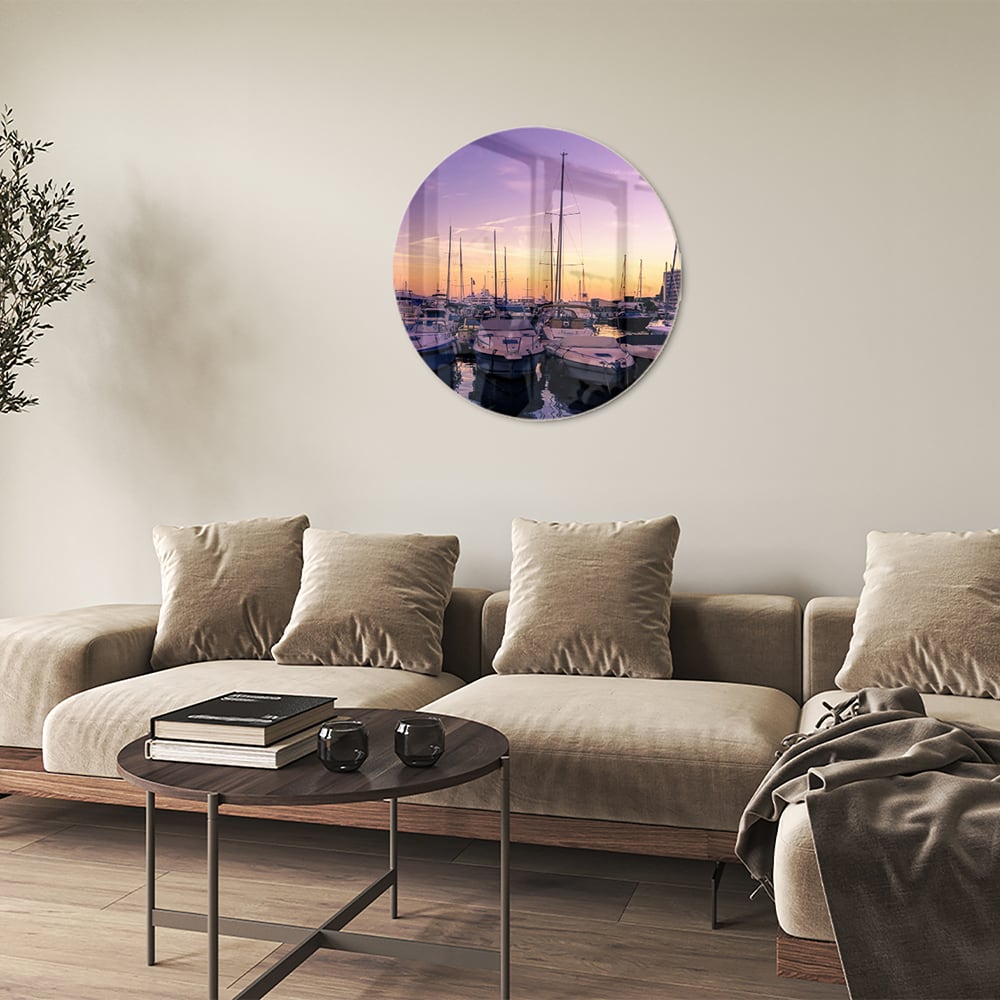 Glasbild mit Sonnenuntergang am Hafen