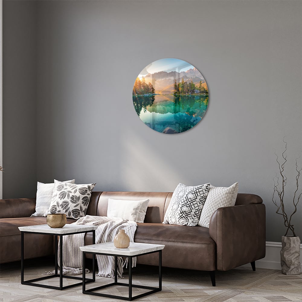 Wunderschönes Glasbild mit Berglandschaft und See