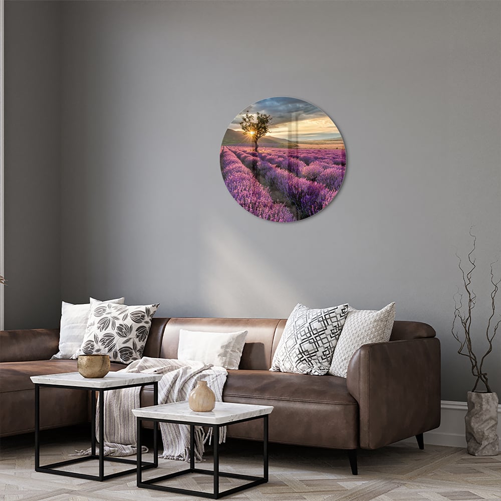 Glasbild mit violetten Lavendelfeldern bei Sonnenuntergang