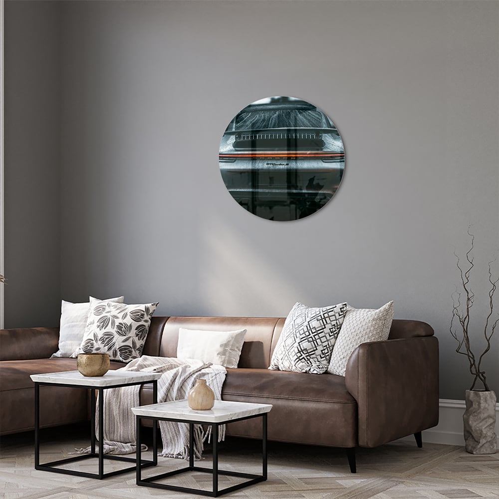 Elegantes Glasbild mit einem Sportwagen